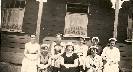 ladies at the coffee house